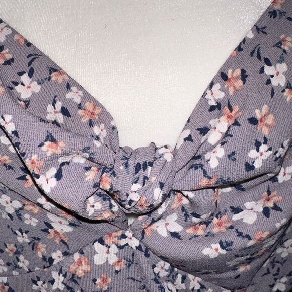 PINK ROSE Flowy Floral NWT and Adjustable Straps Cami Tops - Picture 3 of 14